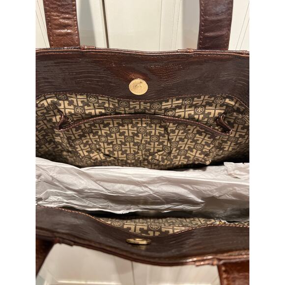 NWT Tory Burch Women's T Monogram-Embossed Nord Anniversary E/W Tote OS Brown - Picture 6 of 9